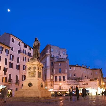Casa Vacanze Campo De' Fiori Roma Eksteriør bilde